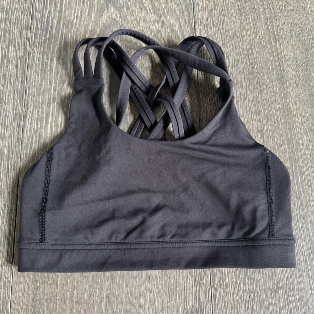 Lululemon Energy Bra in Black Size 4